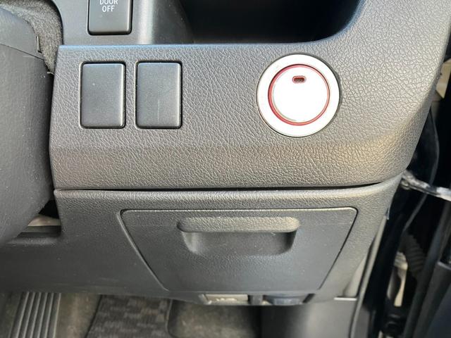 ヴォクシー ＺＳ　煌　社外１９インチアルミ・車高調・フルセグナビ・Ｂｌｕｅｔｏｏｔｈ・後席モニター・両側パワースライド・ＥＴＣ！（37枚目）