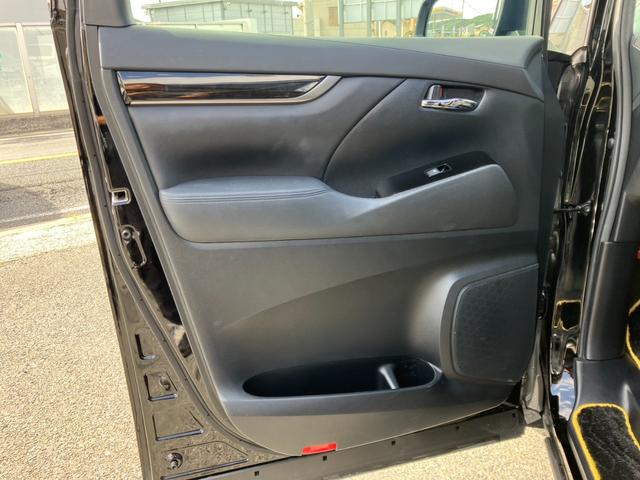 ヴェルファイア ２．５Ｚ　Ａエディション　ゴールデンアイズ　アルパイン９インチナビ＆後席モニター・Ｂｌｕｅｔｏｏｔｈ・前後ドラレコ・両側パワースライド＆パワーバックドア・オートクルーズ！（27枚目）