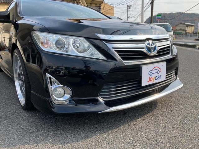 カムリ ハイブリッド　Ｇパッケージ　社外エアロ＆１９インチアルミ・ローダウン・新品シートカバー・パワーシート・純正ナビ・Ｂｌｕｅｔｏｏｔｈ・オートクルーズバックカメラ！（14枚目）