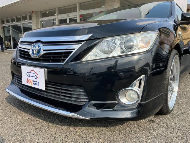 カムリ ハイブリッド　Ｇパッケージ　社外エアロ＆１９インチアルミ・ローダウン・新品シートカバー・パワーシート・純正ナビ・Ｂｌｕｅｔｏｏｔｈ・オートクルーズバックカメラ！（15枚目）