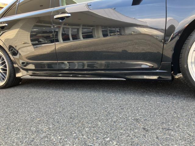 カムリ ハイブリッド　Ｇパッケージ　社外エアロ＆１９インチアルミ・ローダウン・新品シートカバー・パワーシート・純正ナビ・Ｂｌｕｅｔｏｏｔｈ・オートクルーズバックカメラ！（20枚目）