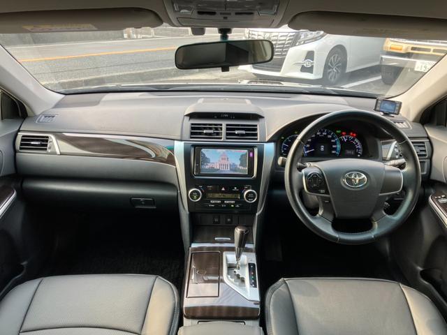 カムリ ハイブリッド　Ｇパッケージ　社外エアロ＆１９インチアルミ・ローダウン・新品シートカバー・パワーシート・純正ナビ・Ｂｌｕｅｔｏｏｔｈ・オートクルーズバックカメラ！（34枚目）