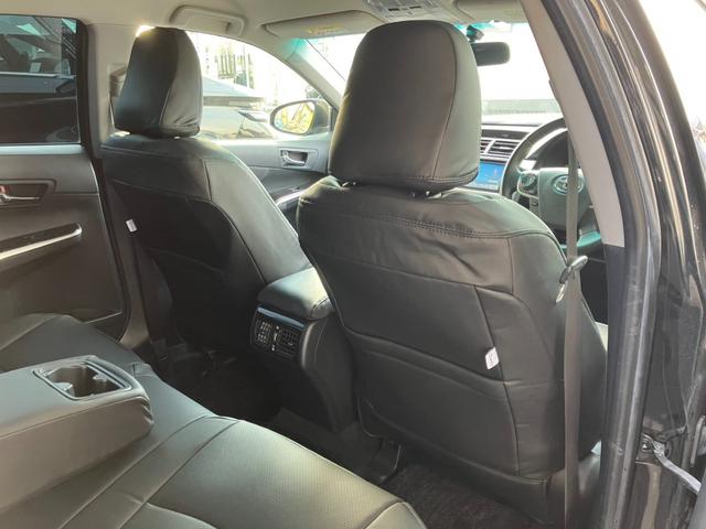 カムリ ハイブリッド　Ｇパッケージ　社外エアロ＆１９インチアルミ・ローダウン・新品シートカバー・パワーシート・純正ナビ・Ｂｌｕｅｔｏｏｔｈ・オートクルーズバックカメラ！（36枚目）