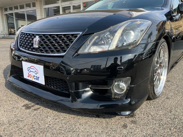 クラウン ２．５アスリート　アニバーサリーエディション　サンルーフ・黒革パワーシート・ＴＥＩＮ車高調・社外１９インチアルミ・社外エアロ＆４本出しマフラー・フルセグＨＤＤナビ・Ｂｌｕｅｔｏｏｔｈ・オートクルーズ・シートクーラー！（15枚目）