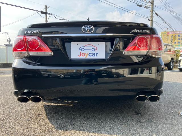 クラウン ２．５アスリート　アニバーサリーエディション　サンルーフ・黒革パワーシート・ＴＥＩＮ車高調・社外１９インチアルミ・社外エアロ＆４本出しマフラー・フルセグＨＤＤナビ・Ｂｌｕｅｔｏｏｔｈ・オートクルーズ・シートクーラー！（21枚目）