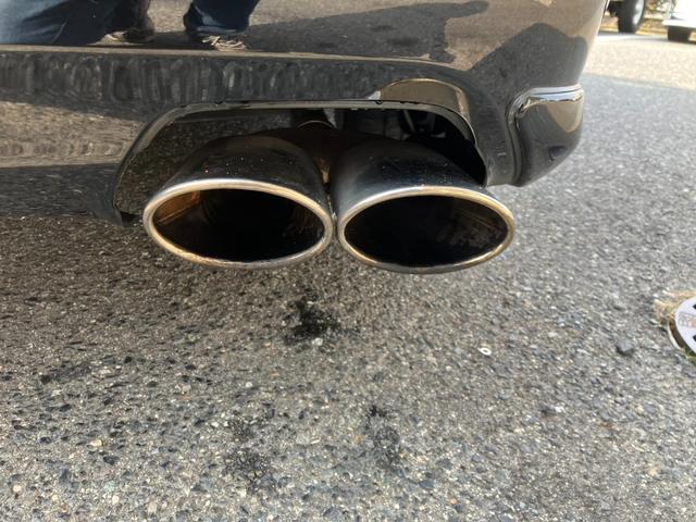 クラウン ２．５アスリート　アニバーサリーエディション　サンルーフ・黒革パワーシート・ＴＥＩＮ車高調・社外１９インチアルミ・社外エアロ＆４本出しマフラー・フルセグＨＤＤナビ・Ｂｌｕｅｔｏｏｔｈ・オートクルーズ・シートクーラー！（24枚目）