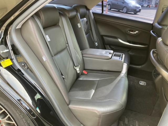 クラウン ２．５アスリート　アニバーサリーエディション　サンルーフ・黒革パワーシート・ＴＥＩＮ車高調・社外１９インチアルミ・社外エアロ＆４本出しマフラー・フルセグＨＤＤナビ・Ｂｌｕｅｔｏｏｔｈ・オートクルーズ・シートクーラー！（38枚目）