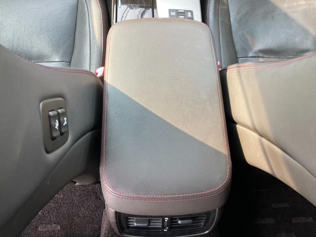 クラウン ２．５アスリート　アニバーサリーエディション　サンルーフ・黒革パワーシート・ＴＥＩＮ車高調・社外１９インチアルミ・社外エアロ＆４本出しマフラー・フルセグＨＤＤナビ・Ｂｌｕｅｔｏｏｔｈ・オートクルーズ・シートクーラー！（60枚目）