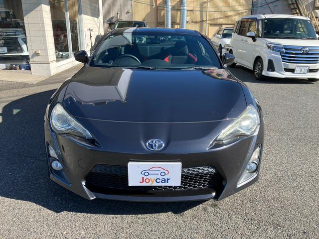 ８６ ＧＴ　６ＭＴ・ＴＥＩＮ車高調・ＥＮＫＥＩ１８インチアルミ・ＨＫＳマフラー・Ｋ＆Ｎエアフィルター・ＴＵＲＵＳＴオイルクーラキット・ＢＬＩＴＺサクションパイプキット＆メーター！（7枚目）