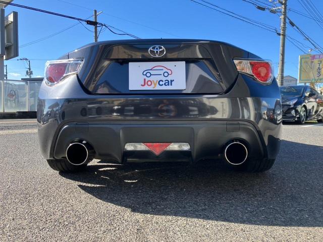 ８６ ＧＴ　６ＭＴ・ＴＥＩＮ車高調・ＥＮＫＥＩ１８インチアルミ・ＨＫＳマフラー・Ｋ＆Ｎエアフィルター・ＴＵＲＵＳＴオイルクーラキット・ＢＬＩＴＺサクションパイプキット＆メーター！（19枚目）