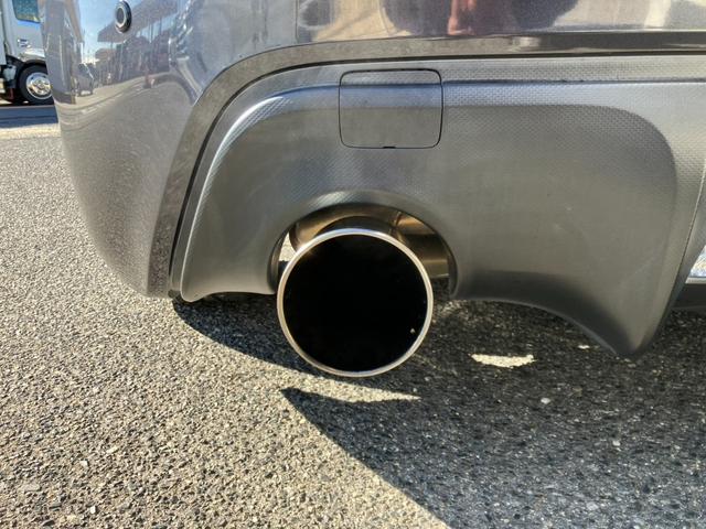 ８６ ＧＴ　６ＭＴ・ＴＥＩＮ車高調・ＥＮＫＥＩ１８インチアルミ・ＨＫＳマフラー・Ｋ＆Ｎエアフィルター・ＴＵＲＵＳＴオイルクーラキット・ＢＬＩＴＺサクションパイプキット＆メーター！（20枚目）