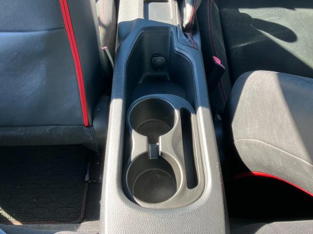 ８６ ＧＴ　６ＭＴ・ＴＥＩＮ車高調・ＥＮＫＥＩ１８インチアルミ・ＨＫＳマフラー・Ｋ＆Ｎエアフィルター・ＴＵＲＵＳＴオイルクーラキット・ＢＬＩＴＺサクションパイプキット＆メーター！（48枚目）