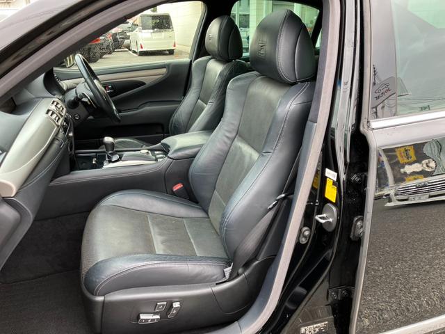 ＬＳ ＬＳ４６０　Ｆスポーツ　後期型・サンルーフ・黒革パワーシート・ＷＯＲＫ２０インチアルミ・エアサスコントローラー・パワートランク・前後ドラレコ・オートクルーズ！（31枚目）