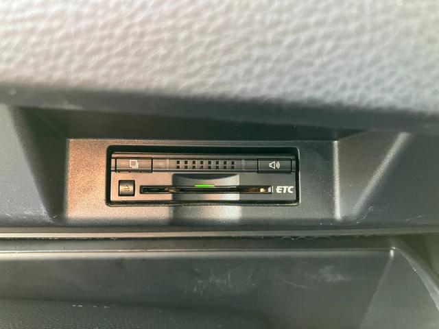 ハリアー プレミアム　黒革パワーシート・メーカーフルセグナビ・ＪＢＬサウンド・Ｂｌｕｅｔｏｏｔｈ・オートクルーズ・パワートランク・バックカメラ・ＥＴＣ！（53枚目）