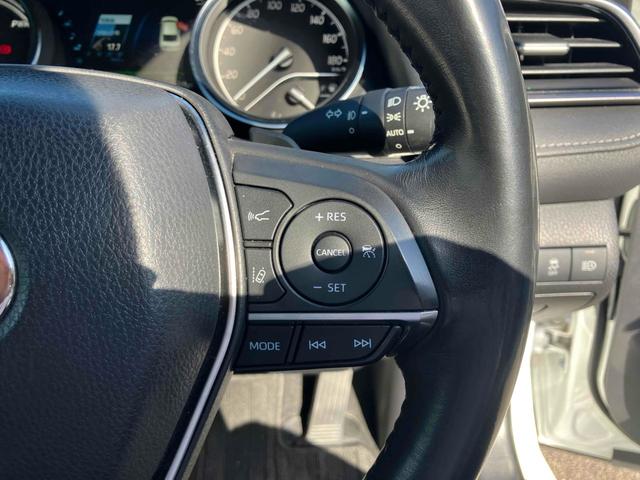 カムリ WSレザーパッケージ グー故障診断実施済(エラーなし) TRDフルエアロ TRDグリル 純正ナビ JBLサウンド ブラインドスポットモニター パワーシート ドライブレコーダー レザーシート バックカメラ 専用トランクマット(32枚目)