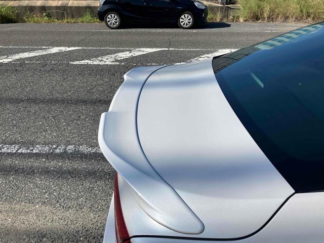 カムリ WSレザーパッケージ グー故障診断実施済(エラーなし) TRDフルエアロ TRDグリル 純正ナビ JBLサウンド ブラインドスポットモニター パワーシート ドライブレコーダー レザーシート バックカメラ 専用トランクマット(56枚目)