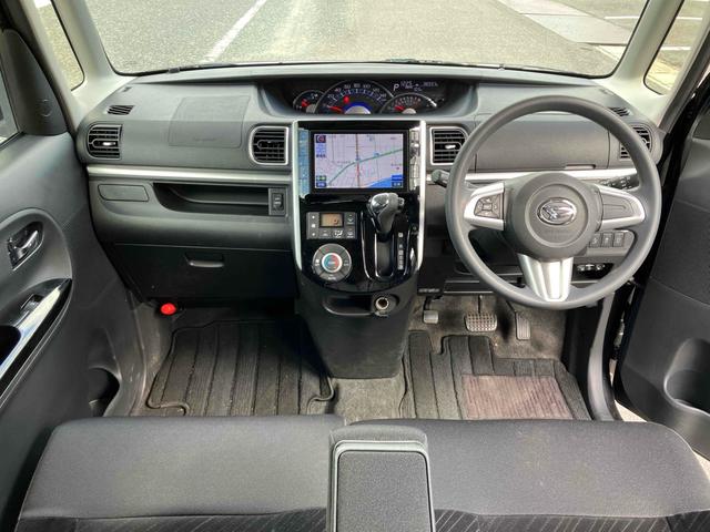 運転者にとっては日々使用することとなる運転席です。運転席が快適だと運転に集中することができますね。