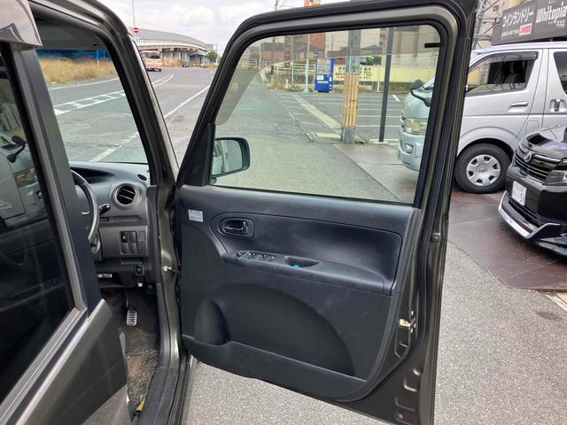 タント カスタムＸ　ＥＴＣ　電動スライドドア　ナビ　ＴＶ　ＨＩＤ　スマートキー　電動格納ミラー　ベンチシート　ＣＶＴ　盗難防止システム　ＡＢＳ　ＣＤ　ＤＶＤ再生　ミュージックプレイヤー接続可　アルミホイール（12枚目）