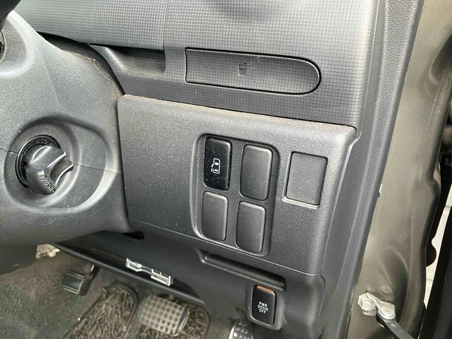 タント カスタムＸ　ＥＴＣ　電動スライドドア　ナビ　ＴＶ　ＨＩＤ　スマートキー　電動格納ミラー　ベンチシート　ＣＶＴ　盗難防止システム　ＡＢＳ　ＣＤ　ＤＶＤ再生　ミュージックプレイヤー接続可　アルミホイール（14枚目）