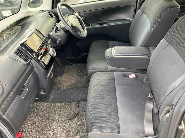 タント カスタムＸ　ＥＴＣ　電動スライドドア　ナビ　ＴＶ　ＨＩＤ　スマートキー　電動格納ミラー　ベンチシート　ＣＶＴ　盗難防止システム　ＡＢＳ　ＣＤ　ＤＶＤ再生　ミュージックプレイヤー接続可　アルミホイール（23枚目）