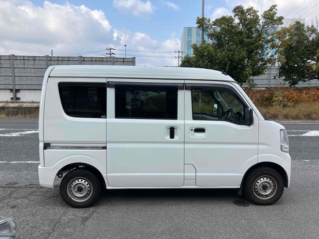 エブリイ ＰＡリミテッド　ＥＴＣ　バックカメラ　両側スライドドア　ナビ　ＴＶ　衝突被害軽減システム　キーレスエントリー　ＡＴ　盗難防止システム　ＡＢＳ　ＥＳＣ　ＣＤ　衝突安全ボディ　エアコン　パワーステアリング（38枚目）