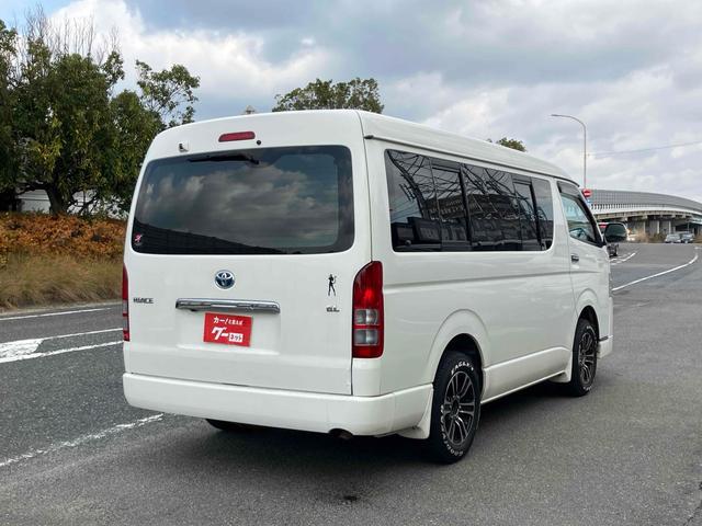 ハイエースワゴン ＧＬ　４ＷＤ　ＥＴＣ　バックカメラ　ナビ　ＴＶ　電動スライドドア　キーレスエントリー　電動格納ミラー　後席モニター　ＡＴ　アルミホイール　盗難防止システム　ＡＢＳ　エアコン　パワーステアリング（2枚目）