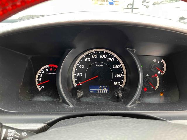 ハイエースワゴン ＧＬ　４ＷＤ　ＥＴＣ　バックカメラ　ナビ　ＴＶ　電動スライドドア　キーレスエントリー　電動格納ミラー　後席モニター　ＡＴ　アルミホイール　盗難防止システム　ＡＢＳ　エアコン　パワーステアリング（16枚目）