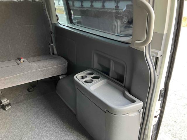 ハイエースワゴン ＧＬ　４ＷＤ　ＥＴＣ　バックカメラ　ナビ　ＴＶ　電動スライドドア　キーレスエントリー　電動格納ミラー　後席モニター　ＡＴ　アルミホイール　盗難防止システム　ＡＢＳ　エアコン　パワーステアリング（34枚目）