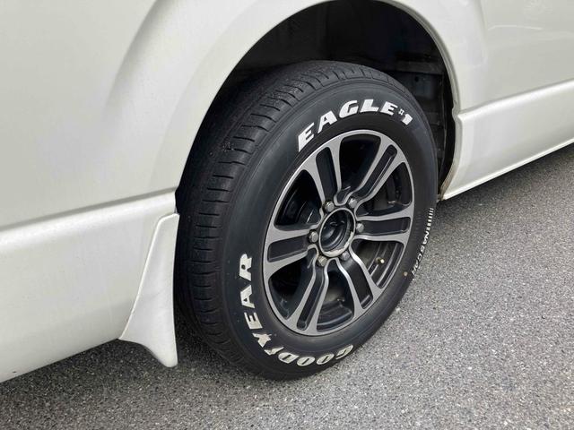 ハイエースワゴン ＧＬ　４ＷＤ　ＥＴＣ　バックカメラ　ナビ　ＴＶ　電動スライドドア　キーレスエントリー　電動格納ミラー　後席モニター　ＡＴ　アルミホイール　盗難防止システム　ＡＢＳ　エアコン　パワーステアリング（41枚目）
