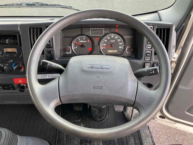 エルフトラック 4段クレーン付 セーフティーローダー・ タダノ4段ラジコン付 最大積載量28500kg・積載車 荷台長さ5170mm 荷台ラジコン付き 6速MT ETC キーレスエントリー 電動格納ミラー(70枚目)