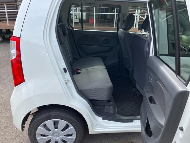 ワゴンＲ ＦＸ　衝突被害軽減ブレーキ　運転席シートヒーター　キーレス　電動格納ミラー　オートエアコン　アイドリングストップ　横滑り防止装置　純正ＣＤデッキ　パワーステアリング　パワーウィンドウ　Ｗエアバック（12枚目）