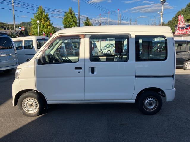 ハイゼットカーゴ スペシャル　両側スライドドア　ＥＴＣ　ドライブレコーダー　エアコン　ラジオデッキ　ハイルーフ　シガーソケット　Ｗエアバック　パワーステアリング（8枚目）