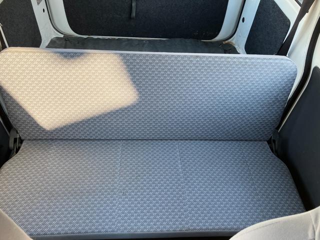 ハイゼットカーゴ スペシャル　両側スライドドア　ＥＴＣ　ドライブレコーダー　エアコン　ラジオデッキ　ハイルーフ　シガーソケット　Ｗエアバック　パワーステアリング（12枚目）