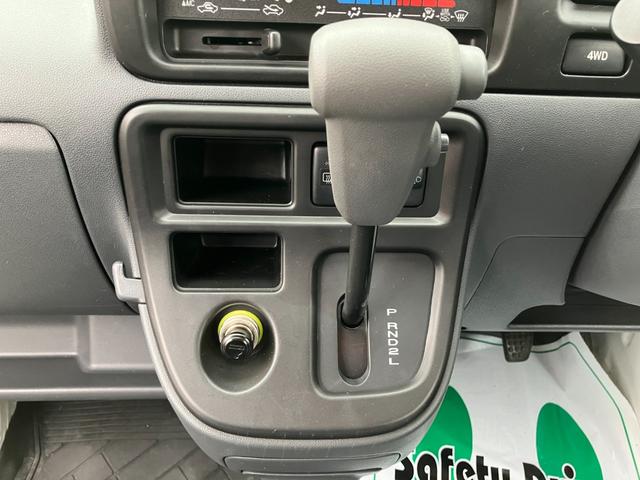 ハイゼットカーゴ 　４ＷＤ車　パワーステアリング両側スライドドア　純正ラジオスピーカー　フルフラットシート　エアコン（25枚目）