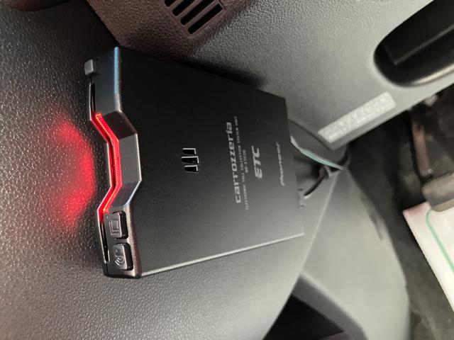 ムーヴ カスタム RS ハイパーSA 衝突被害軽減ブレーキ ETC バックカメラ プッシュスタート キーレス アイドリングストップ フルセグTV・ナビ Bluetooth接続 CD・DVD再生 USB LEDヘッドライト アルミホイール(34枚目)