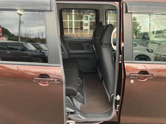 デイズルークス ハイウェイスター X 両側電動スライドドア バックカメラ 全方位カメラ オートエアコン CDデッキ キーレス アイドリングストップ ベンチシート HIDヘッドライト アルミホイール フォグランプ 電格ミラー Wエアバック(12枚目)