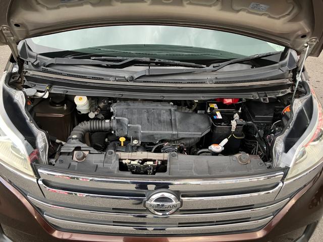 デイズルークス ハイウェイスター X 両側電動スライドドア バックカメラ 全方位カメラ オートエアコン CDデッキ キーレス アイドリングストップ ベンチシート HIDヘッドライト アルミホイール フォグランプ 電格ミラー Wエアバック(48枚目)