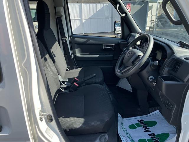 ハイゼットカーゴ ＤＸ　衝突被害軽減ブレーキ　バックカメラ　両側スライドドア　ドライブレコーダー　ＥＴＣ　社外メモリーナビ　Ｂｌｕｅｔｏｏｔｈ接続　障害物センサー　横滑り防止装置　キーレス　アイドリングストップ（10枚目）