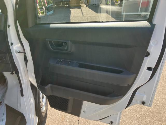 ハイゼットカーゴ ＤＸ　衝突被害軽減ブレーキ　バックカメラ　両側スライドドア　ドライブレコーダー　ＥＴＣ　社外メモリーナビ　Ｂｌｕｅｔｏｏｔｈ接続　障害物センサー　横滑り防止装置　キーレス　アイドリングストップ（31枚目）
