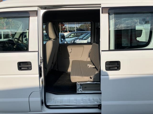 エブリイ ＰＡ　４ＷＤ車　両側スライドドア　エアコン　ＣＤデッキ　フルフラットシート　パワーステアリング　Ｗエアバック　ＡＢＳ（20枚目）