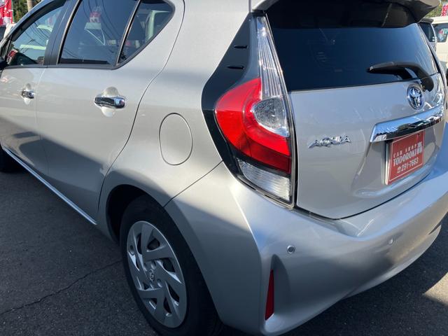 アクア Sスタイルブラック 衝突被害軽減ブレーキ バックカメラ ETC レーンキープアシスト ワンセグTV・ナビ Bluetooth接続 CD再生 プッシュスタート キーレス オートエアコン 電動格納ミラー Wエアバック ABS(50枚目)