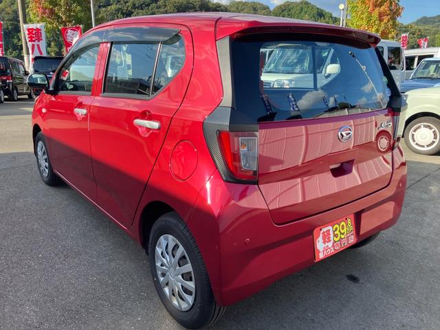 遠方販売もお任せ下さい。弊社御成約の６割が遠方のお客様です！日本全国（東北・関東・中部・関西・北陸・九州・中国・四国・沖縄・北海道）どちらにでもお車の販売・ご納車が可能でございます。