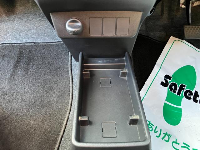 車両は低走行・高品質車を厳選して展示しております！店頭にない車種や他店舗の在庫車両も即日お取り寄せできます♪送料は頂いておりません！お客様にぴったりの１台をご提案させていただきます！！