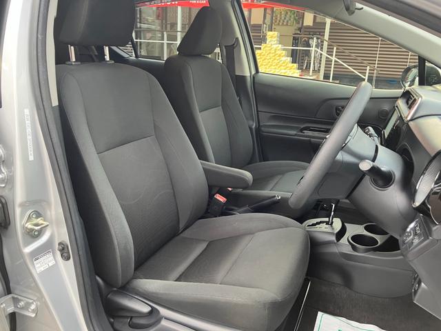 メモリーナビゲーションが装備！これで、道に迷うことがありませんよ。住所検索や電話番号検索で、簡単に目的地検索が可能なんです。是非、ご来店して頂き、操作してみてください。