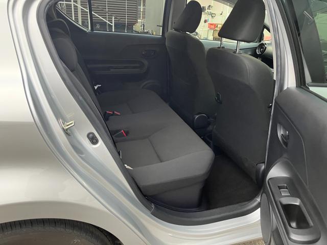 ■バックカメラ付き■バックする際に後方の様子をカーナビに表示してくれます！運転席にいながら後方確認が出来るので、バック駐車がスムーズに行えます