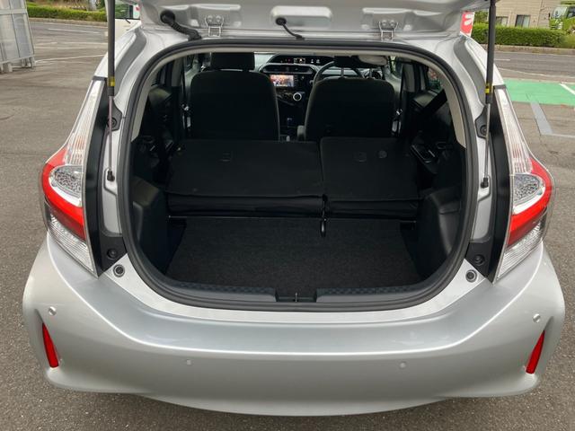 メモリーナビゲーションが装備！これで、道に迷うことがありませんよ。住所検索や電話番号検索で、簡単に目的地検索が可能なんです。是非、ご来店して頂き、操作してみてください。