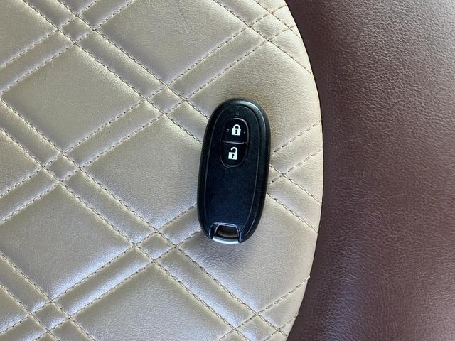 アルトラパンショコラ G ディスプレイオーディオ フルセグTV ETC ドライブレコーダー HIDヘッドライト 純正アルミホイール オートエアコン スマートキー プッシュスタート アイドリングストップ CD再生 電動格納ミラー(41枚目)