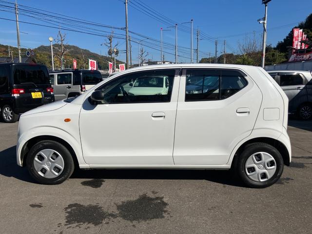 アルト Ｌ　衝突被害軽減ブレーキ　レーンキープアシスト　アイドリングストップ　障害物センサー　純正ＣＤデッキ　ドライブレコーダー　運転席シートヒーター　エアコン　パワーウィンドウ　キーレス　横滑り防止装置（8枚目）