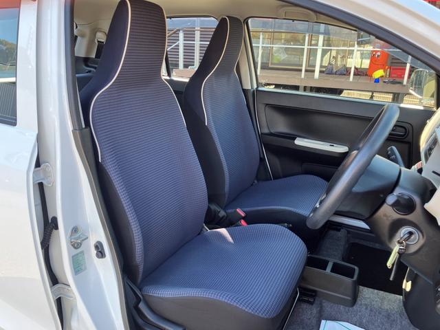 アルト Ｌ　衝突被害軽減ブレーキ　レーンキープアシスト　アイドリングストップ　障害物センサー　純正ＣＤデッキ　ドライブレコーダー　運転席シートヒーター　エアコン　パワーウィンドウ　キーレス　横滑り防止装置（11枚目）