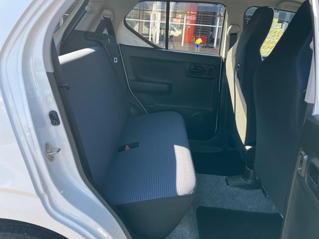 アルト Ｌ　衝突被害軽減ブレーキ　レーンキープアシスト　アイドリングストップ　障害物センサー　純正ＣＤデッキ　ドライブレコーダー　運転席シートヒーター　エアコン　パワーウィンドウ　キーレス　横滑り防止装置（13枚目）